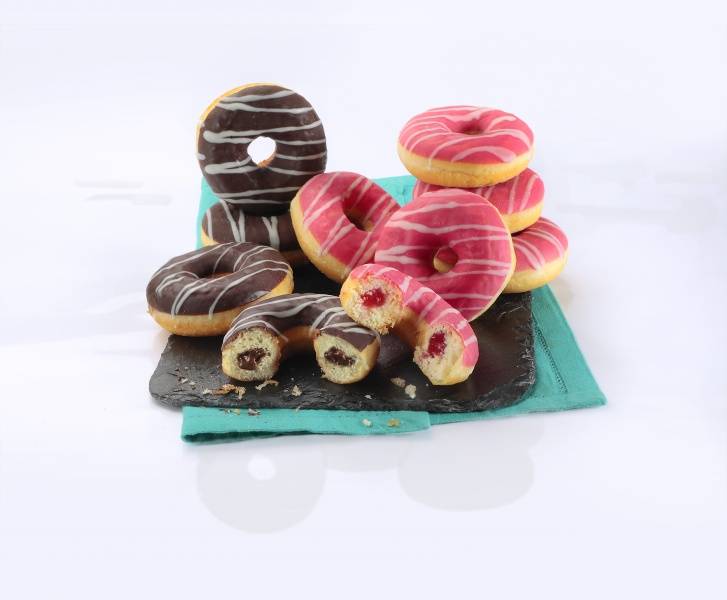 Donut fourré fraise 48x70g