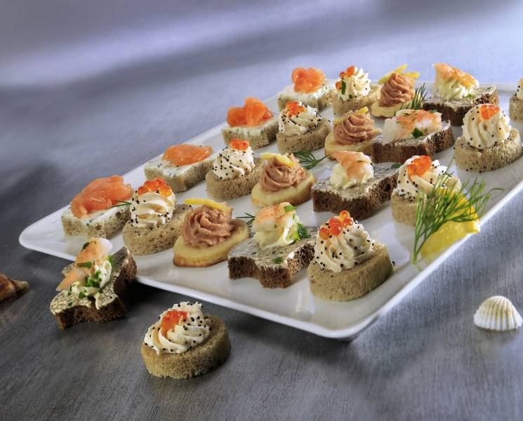 Plateau canapés marins  40x6,8g