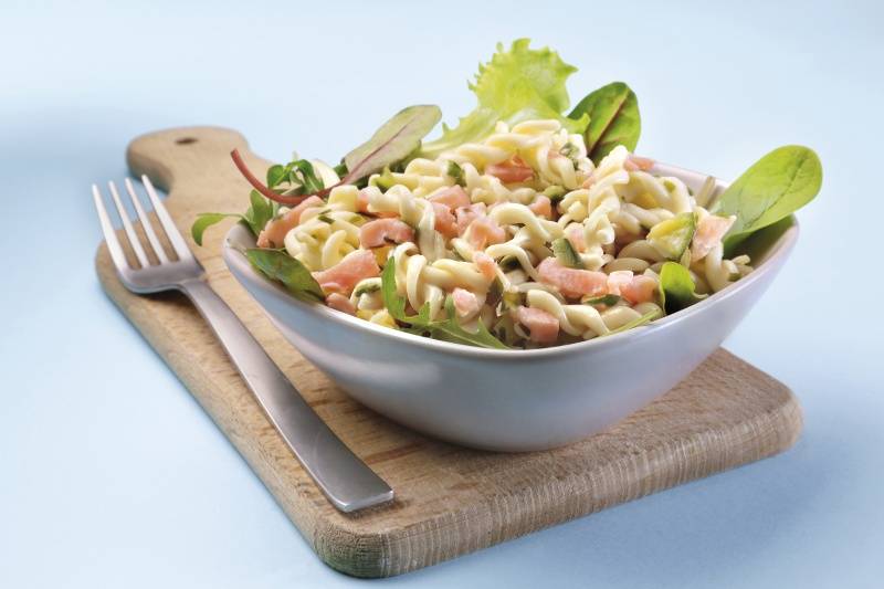Salade de tortis au saumon fumé - 1.7kg