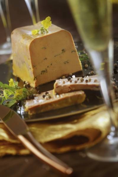 Foie de gras de canard entier deux poivres et champagne - 500g